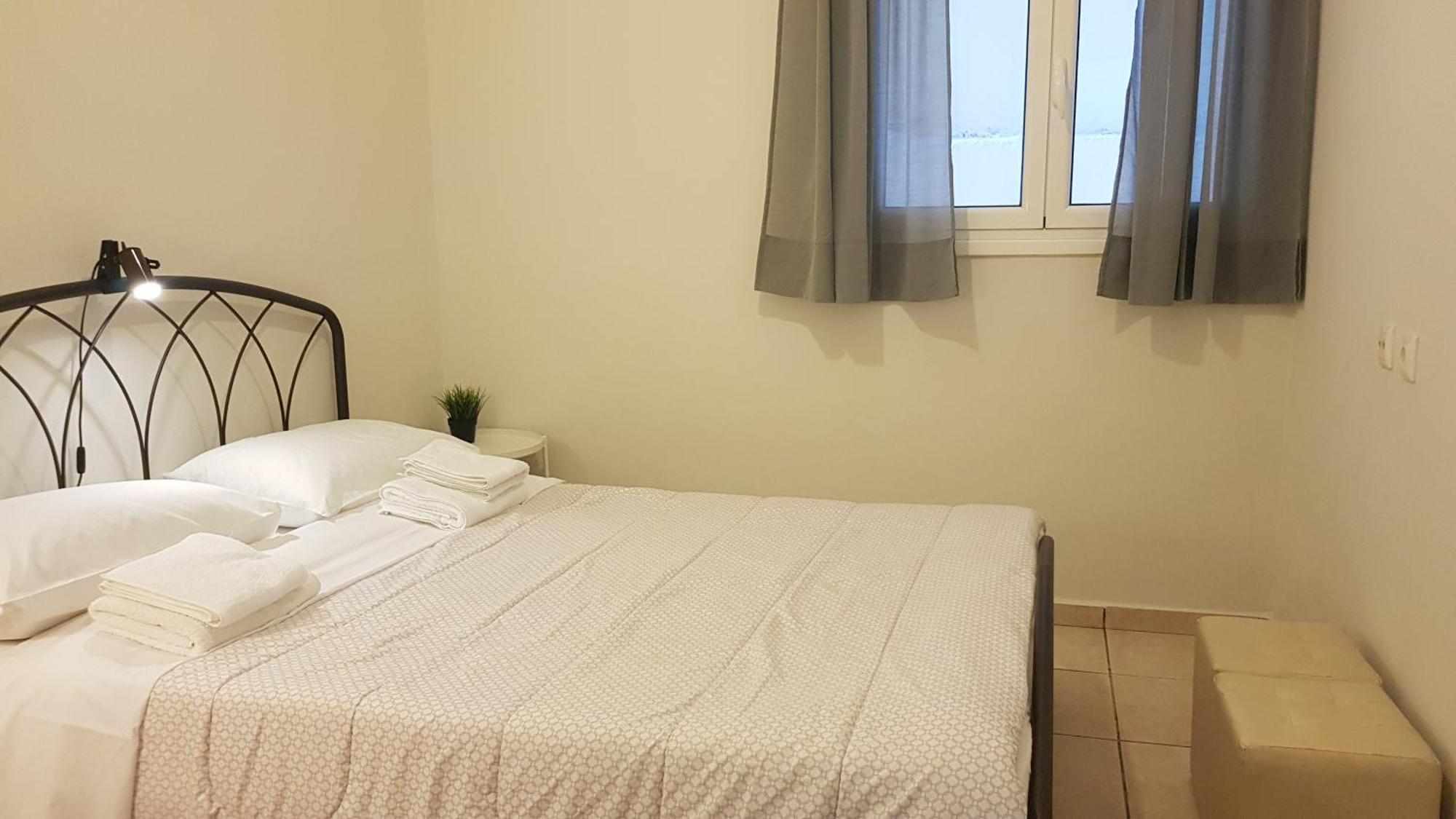A Great Stay At A Comfortable Large Apartment Athena Bagian luar foto